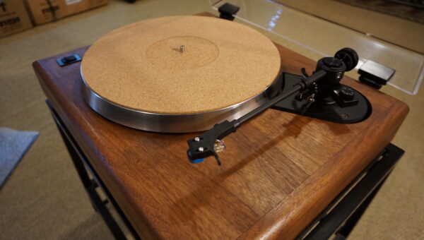 Acoustic Research Legend Turntable with Mission arm and AT Cart Used - Image 5