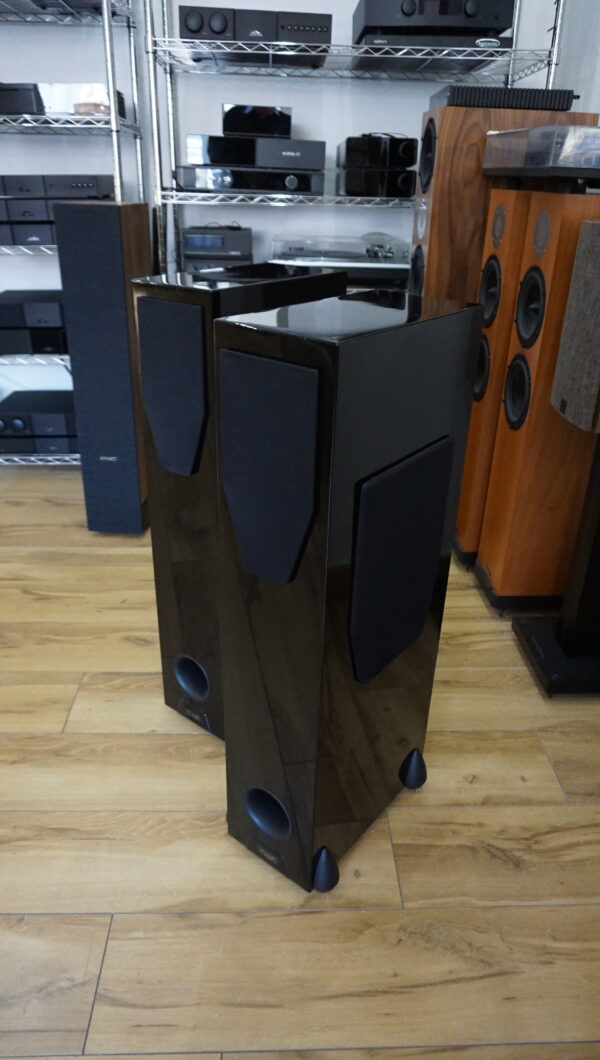 Rega RS5 speakers in gloss black Used - Image 4