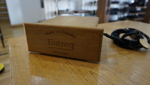 Entreq Minimus with cable Used - Image 2