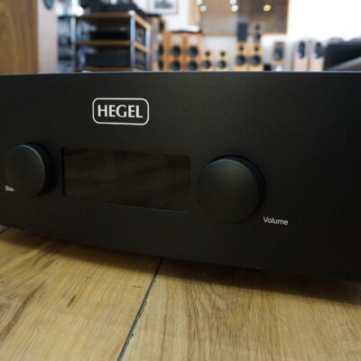 Hegel H590 Used