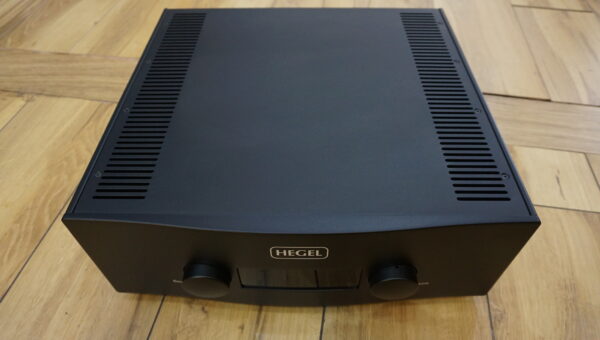 Hegel H390 amplifier/streamer/DAC used - Image 3