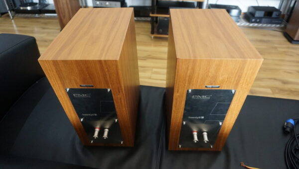 PMC Twenty5 .22i walnut USED - Image 2