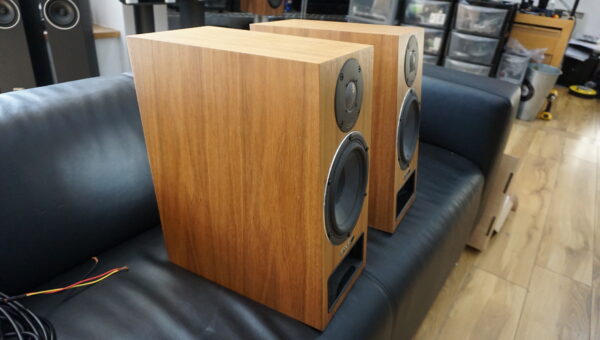 PMC Twenty5 .22i walnut USED - Image 4