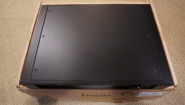 Rega Elicit Mk5 Amplifier Used - Image 4