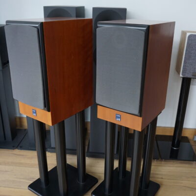 ATC SCM19 speakers & stands Used