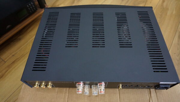 Hegel H90 streaming amp USED - Image 6