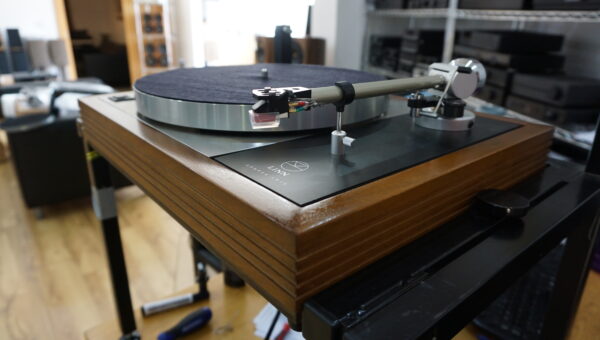 Linn LP12 with Ittok and Audio Technica AT95ML Used - Image 3