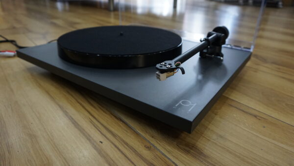 Rega P1 Used - Image 2