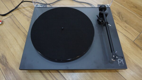 Rega P1 Used - Image 4