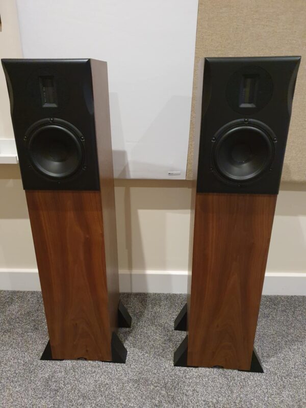 Neat Orkestra speakers in walnut USED