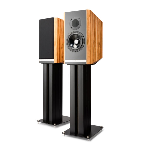 Kudos Titan 505 speakers in Tineo with stands USED - Image 6