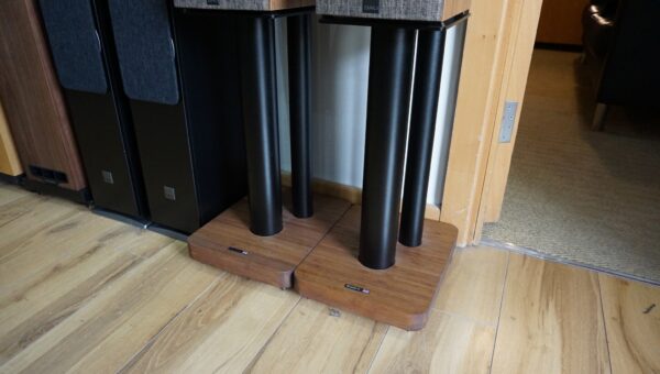 Atacama Moseco XL500 speaker stands used