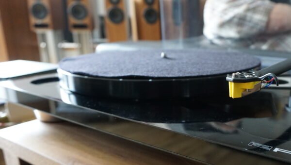 Rega RP8 turntable Used - Image 7
