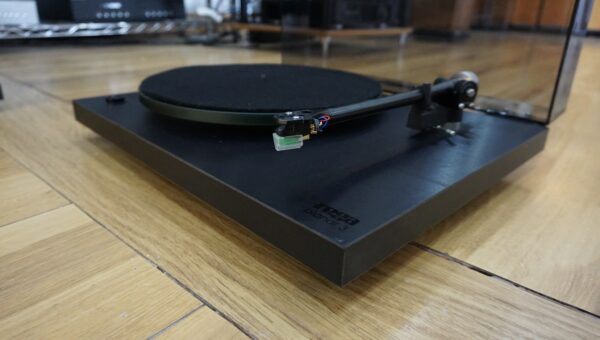 Rega Planar 3 mid 90's Used - Image 3