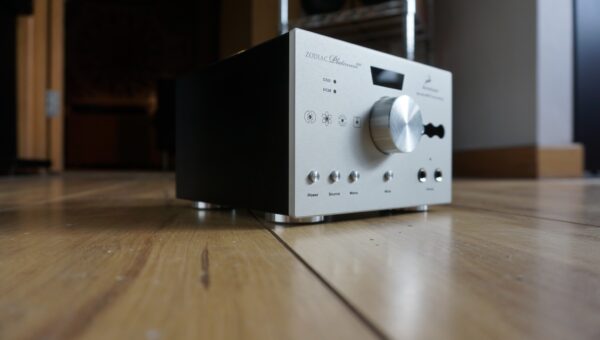 Antelope Zodiac Platinum DAC with Voltikus power supply Used - Image 3
