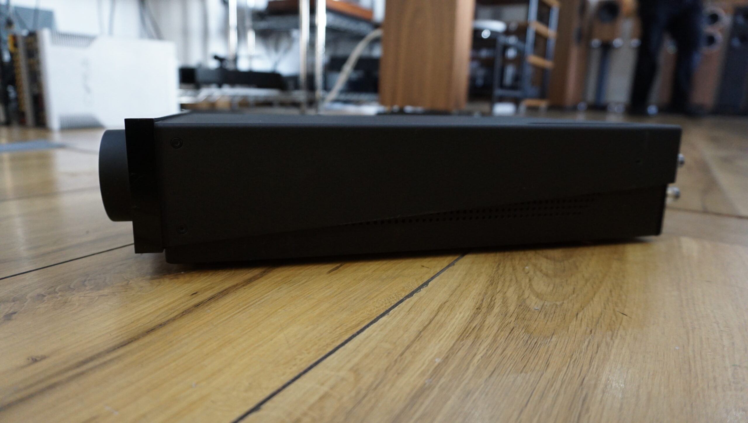 Cyrus One HD amplifier used - Image 4
