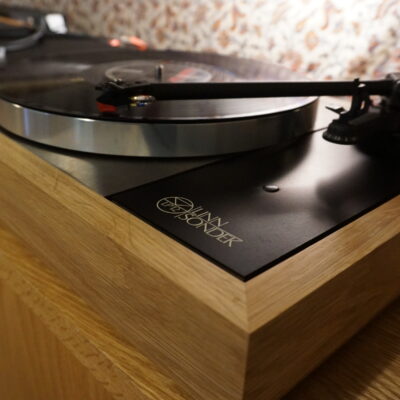 Linn LP12 with Akito and Lingo (mix of used and New)