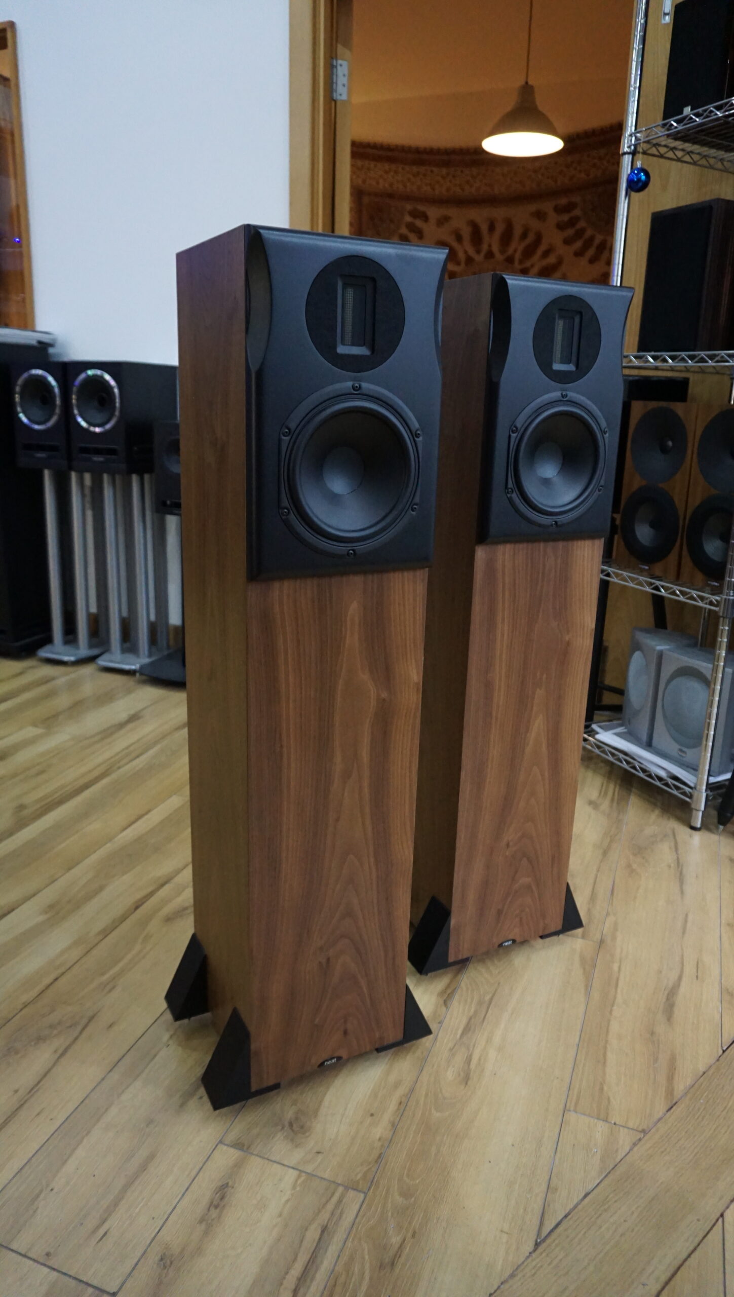 Neat Orkestra loudspeakers in walnut Used - Image 2