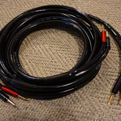 Atlas Hyper Achromatic Speaker cable with Z 3.5 terminated 2 x 3M