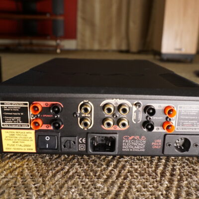 Cyrus 8 power in black Used