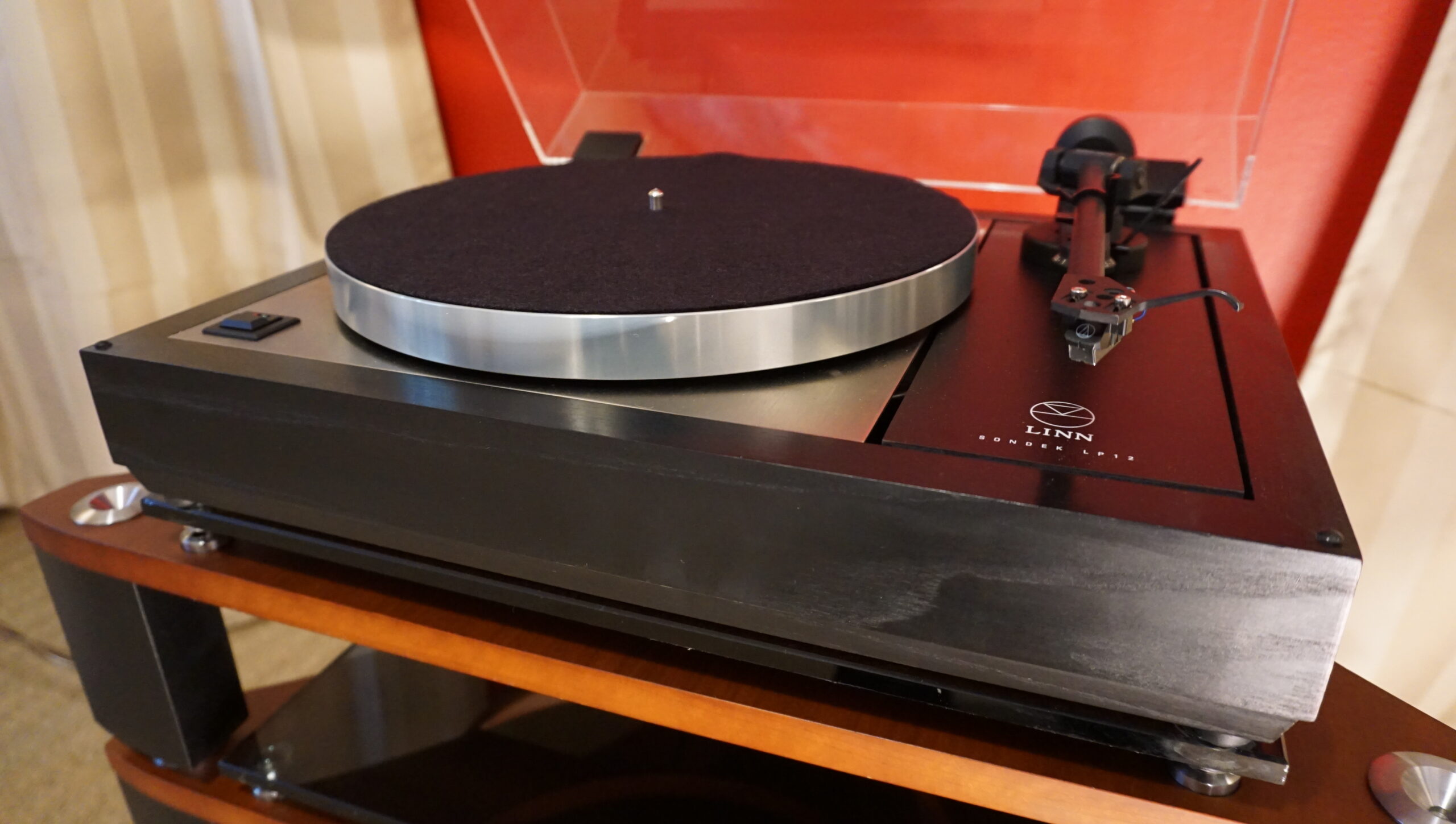 LINN LP12 black (complete) Used - Image 3