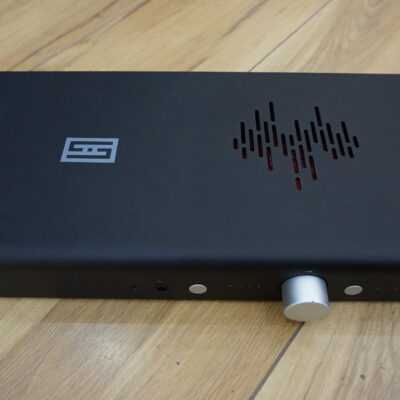 Schiit Kara pre-amp and headphone amp Used