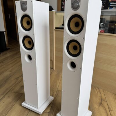 Bowers & Wilkins 684 S2 white Used