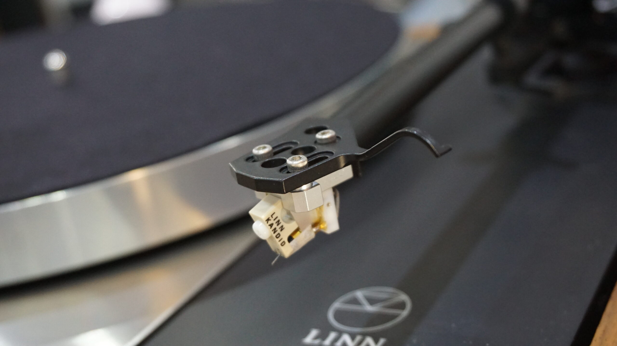 LINN LP12 in walnut (read for spec) - Image 6