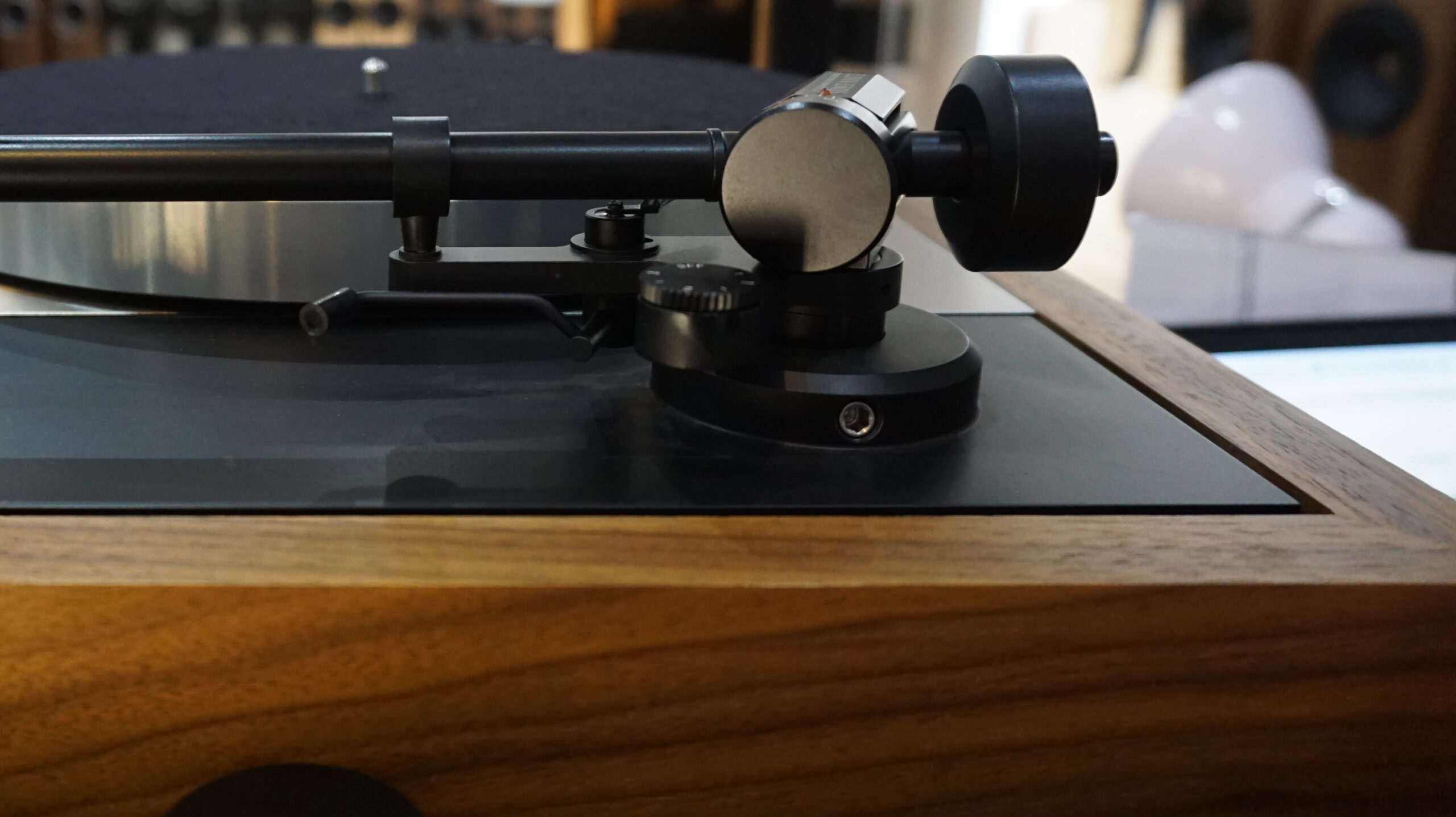 LINN LP12 in walnut (read for spec) - Image 8