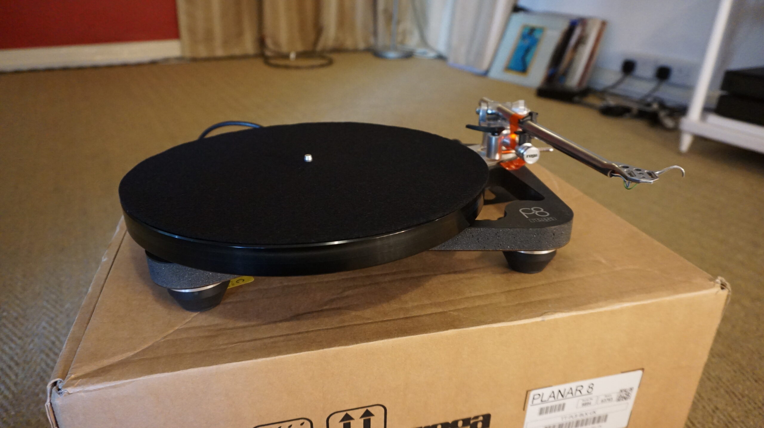 Rega P8
